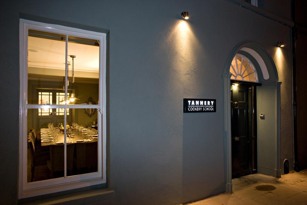 מלון דנגרבן Tannery Townhouse מראה חיצוני תמונה